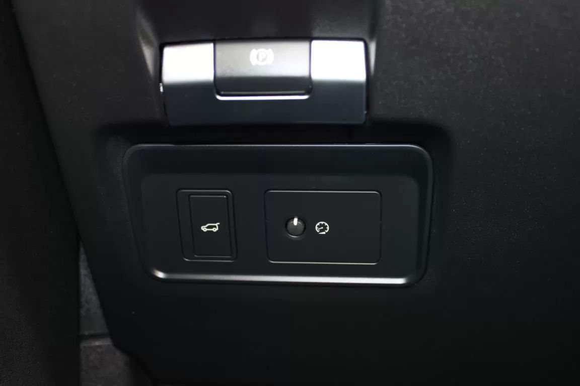 land-rover-range-rover-evoque-2020-diesel-1999cc