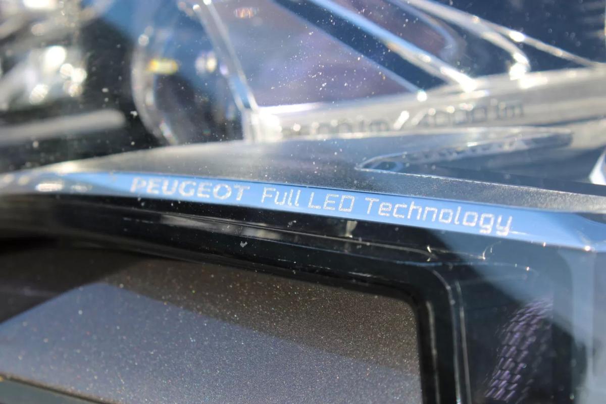 peugeot-5008-2021-diesel-1499cc