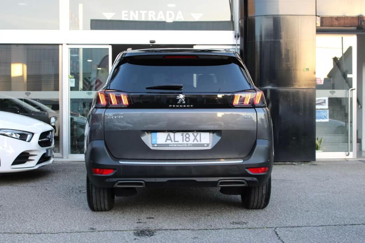 peugeot-5008-2021-diesel-1499cc