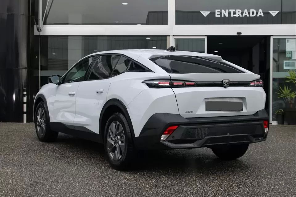 peugeot-408-2024-gasolina-1199cc