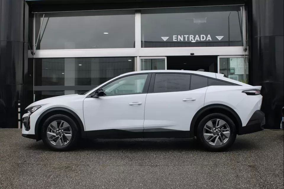 peugeot-408-2024-gasolina-1199cc
