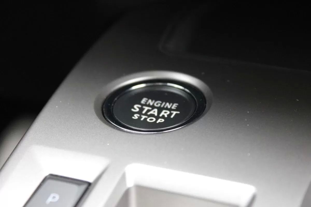 peugeot-408-2024-gasolina-1199cc