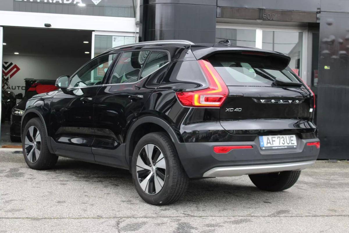 volvo-xc40-2021-hibrido-1477cc
