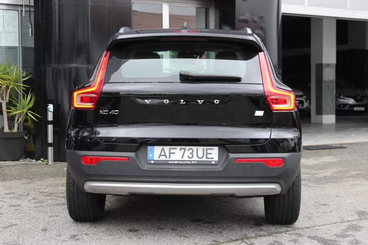 volvo-xc40-2021-hibrido-1477cc