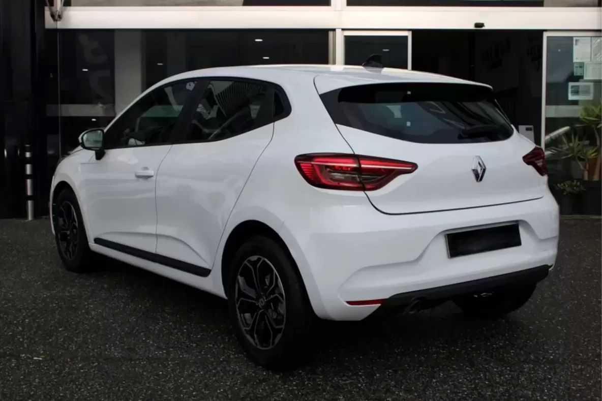 renault-clio-2023-diesel-1461cc