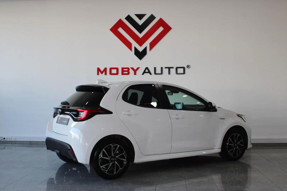 toyota-yaris-2021-gasolina-1497cc