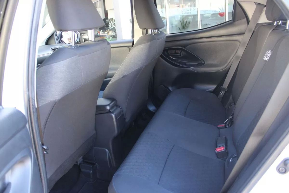 toyota-yaris-2021-gasolina-1497cc
