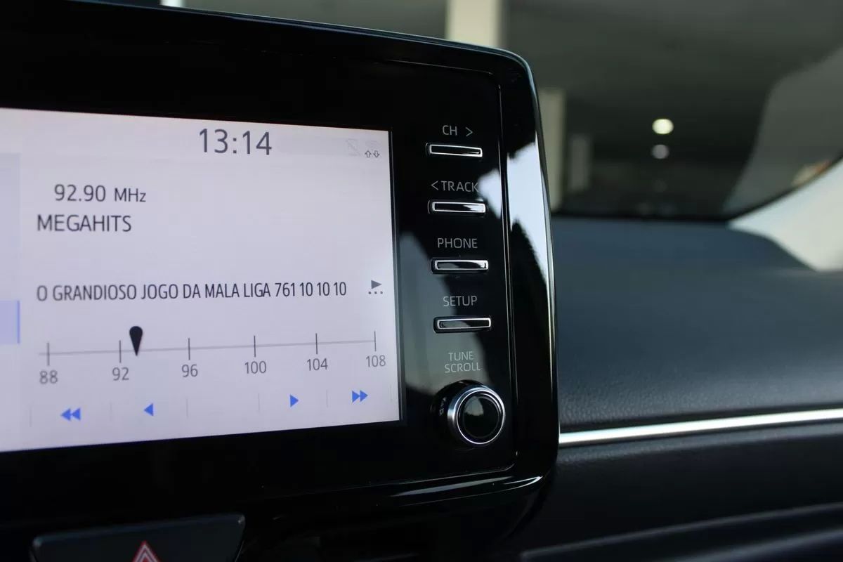 toyota-yaris-2021-gasolina-1497cc