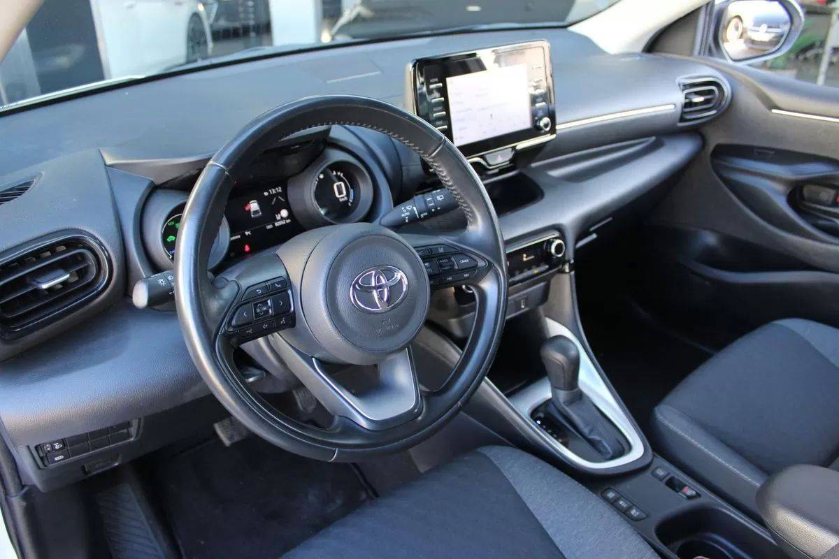 toyota-yaris-2021-gasolina-1497cc