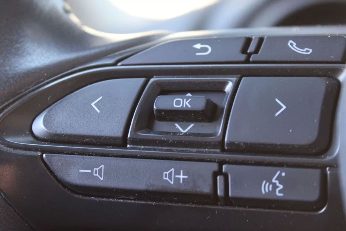 toyota-yaris-2021-gasolina-1497cc