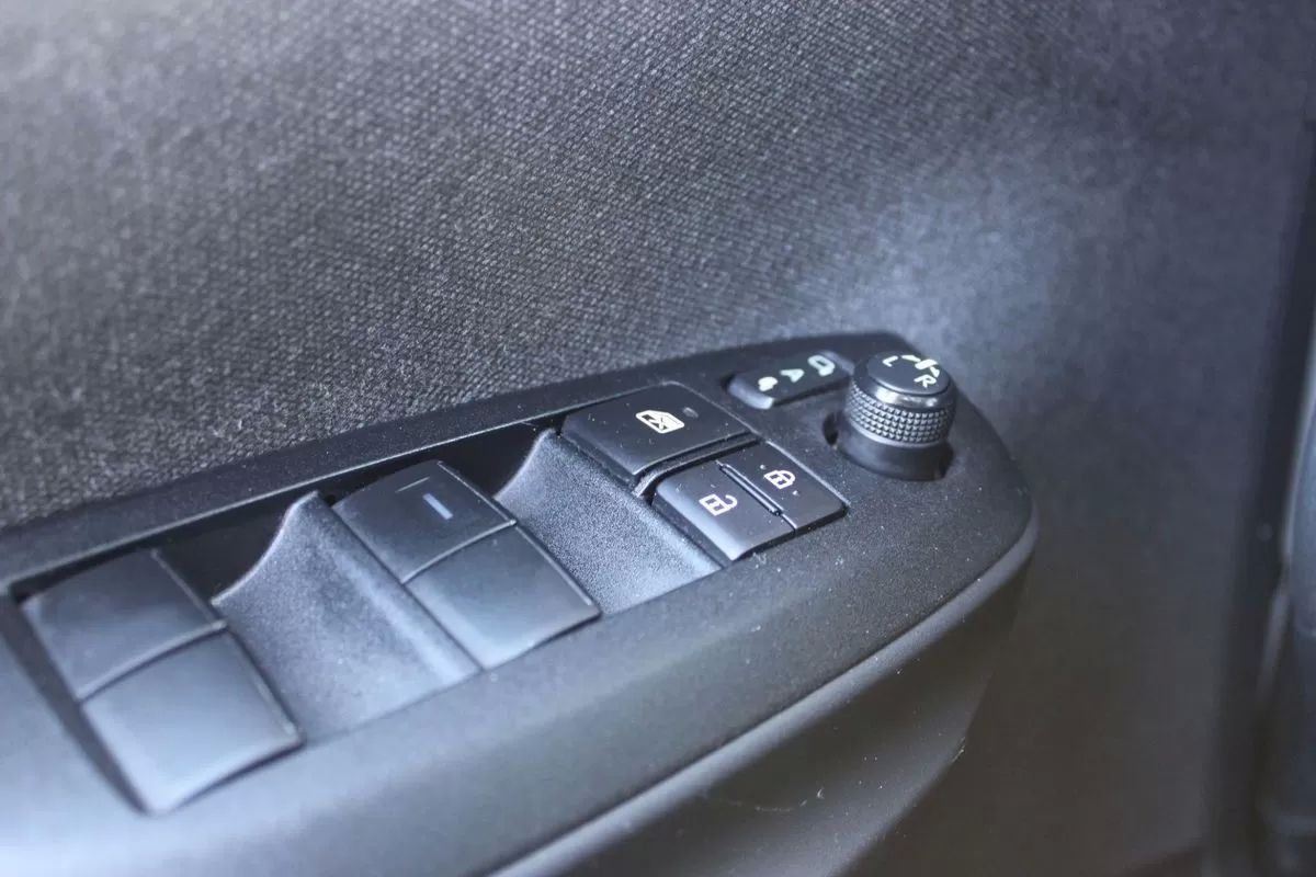 toyota-yaris-2021-gasolina-1497cc