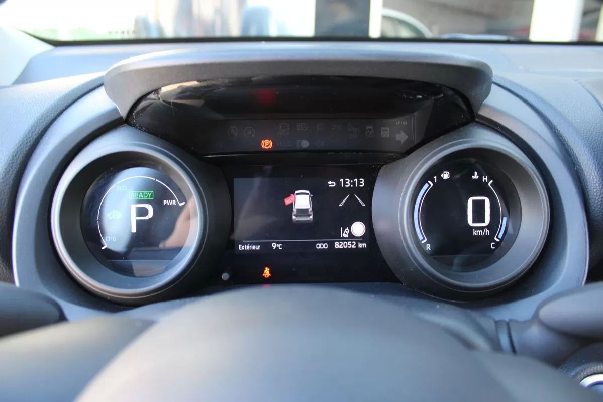 toyota-yaris-2021-gasolina-1497cc