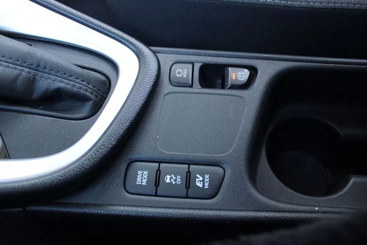toyota-yaris-2021-gasolina-1497cc