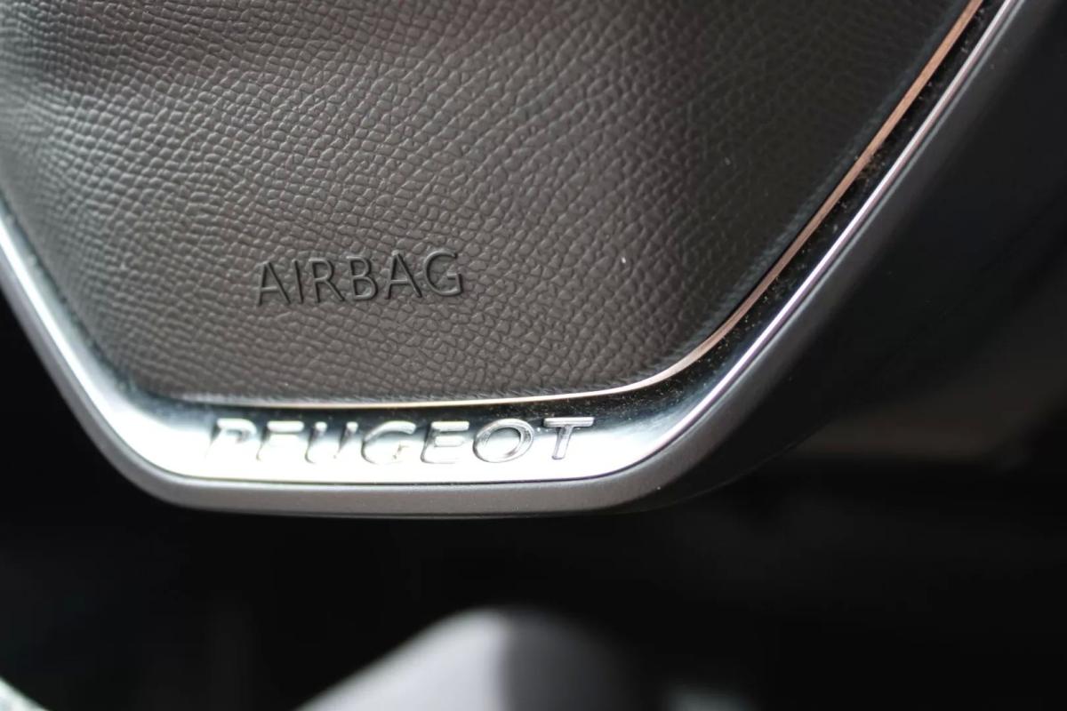 peugeot-3008-2021-diesel-1499cc