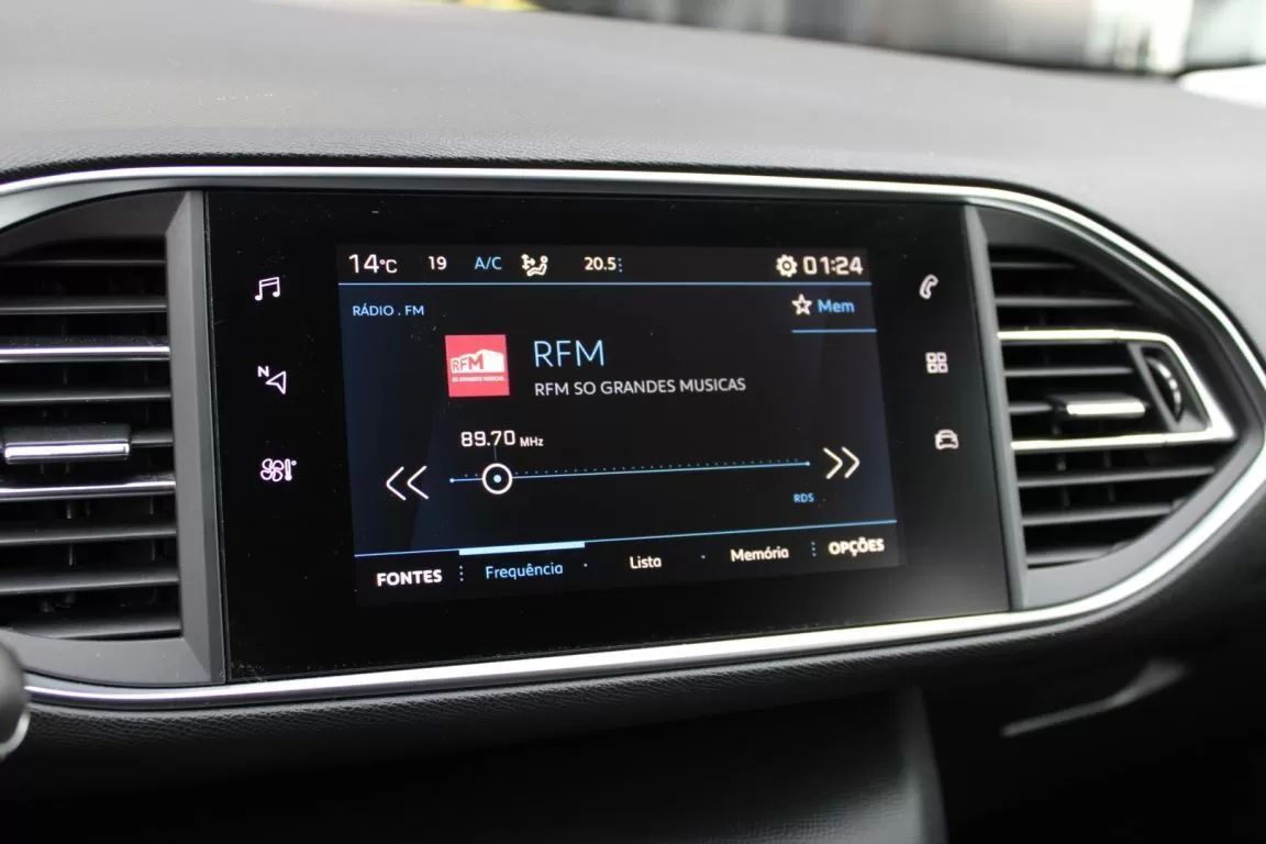 peugeot-308-sw-2019-diesel-1499cc