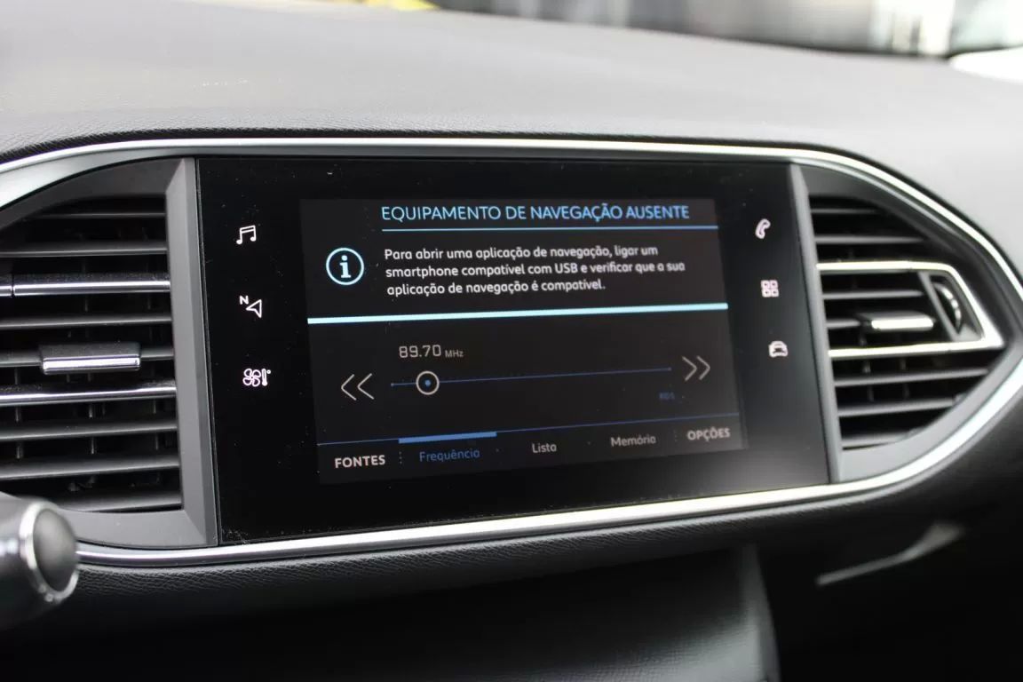 peugeot-308-sw-2019-diesel-1499cc