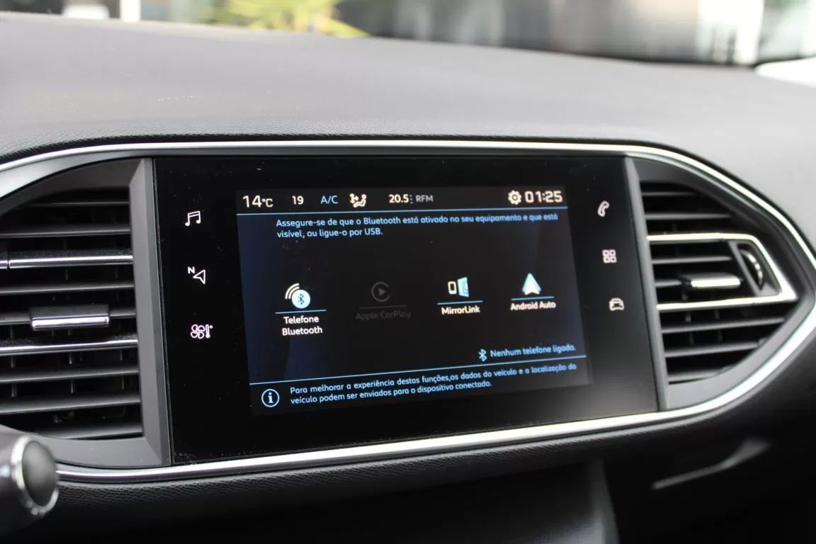 peugeot-308-sw-2019-diesel-1499cc