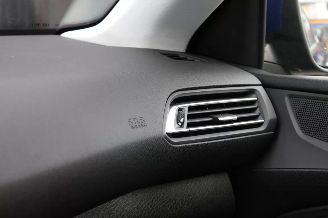 peugeot-308-sw-2019-diesel-1499cc