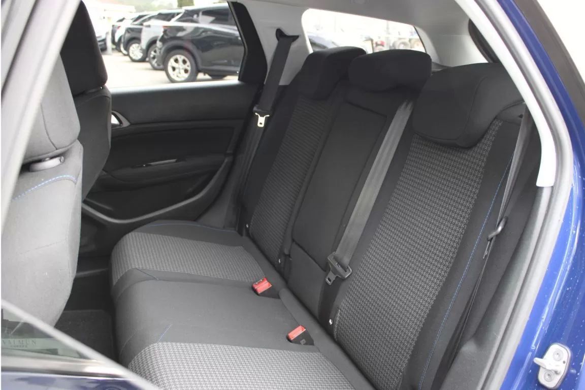 peugeot-308-sw-2019-diesel-1499cc