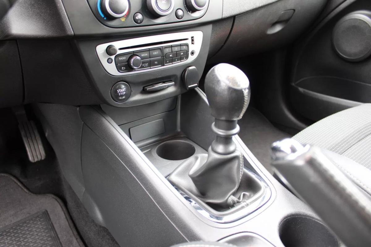 renault-megane-coupe-2014-diesel-1461cc