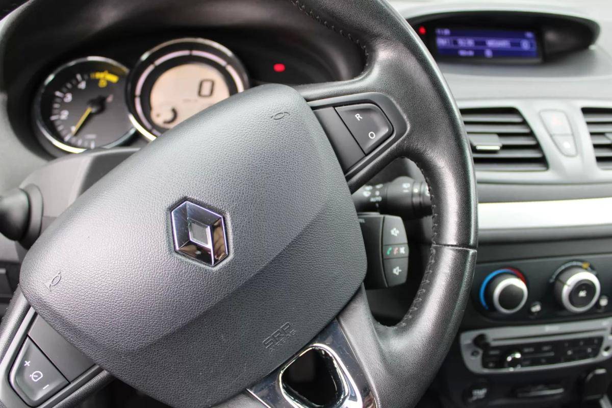 renault-megane-coupe-2014-diesel-1461cc