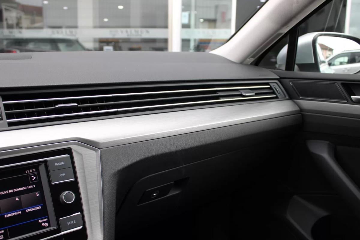 volkswagen-passat-2021-diesel-1968cc