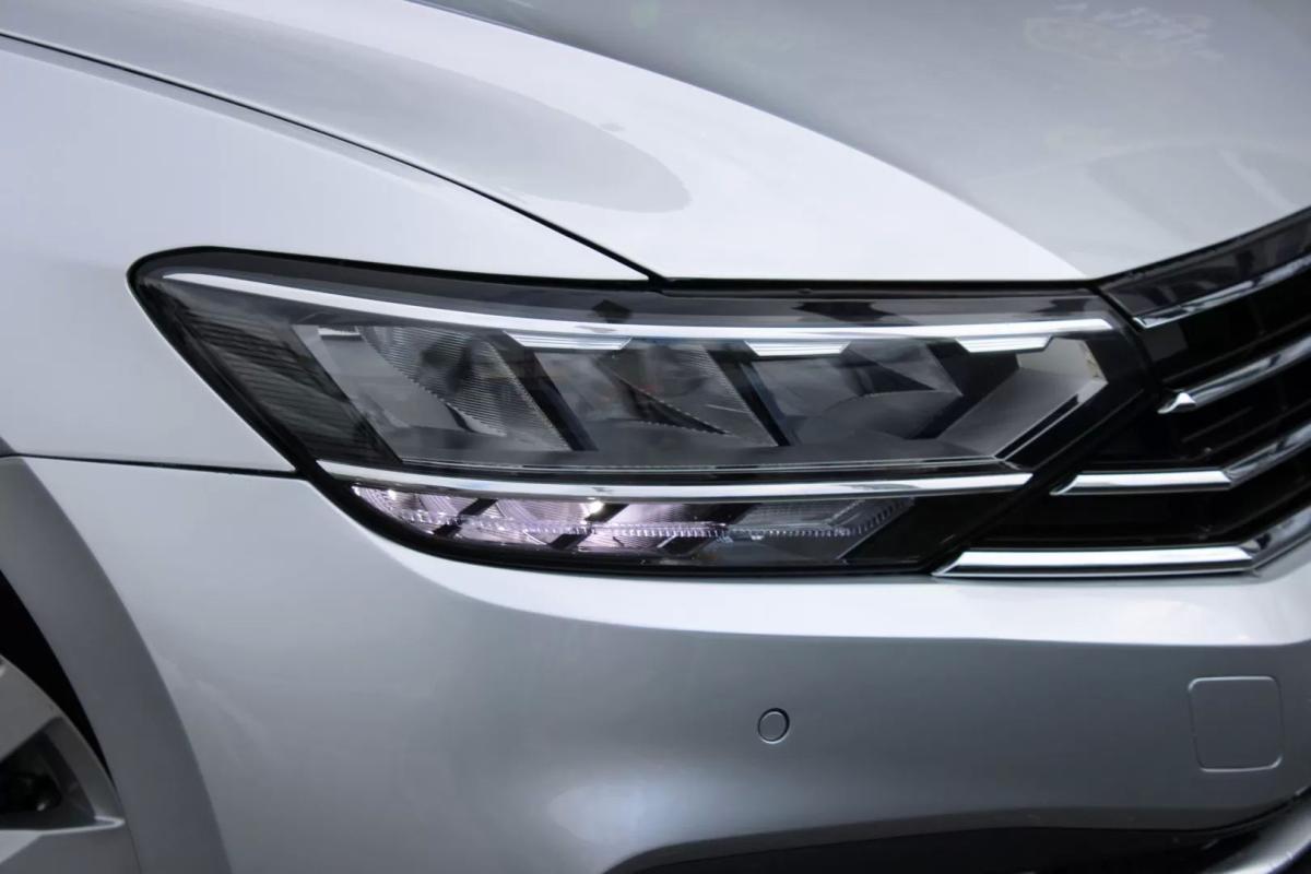 volkswagen-passat-2021-diesel-1968cc