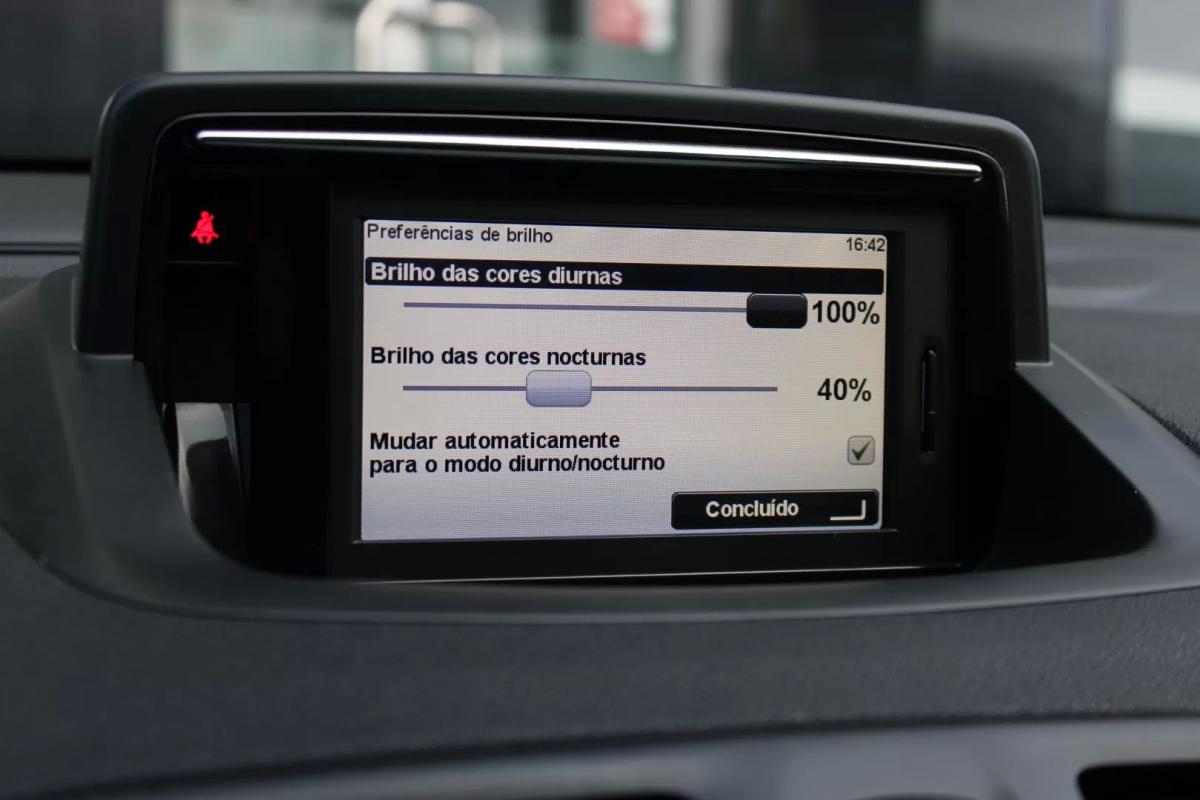 renault-megane-sport-tourer-2013-diesel-1461cc