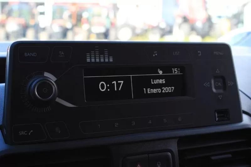 citroen-berlingo-2021-diesel-1499cc