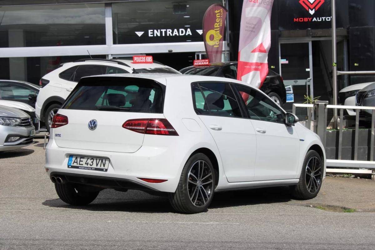 volkswagen-golf-2015-hibrido-1395cc