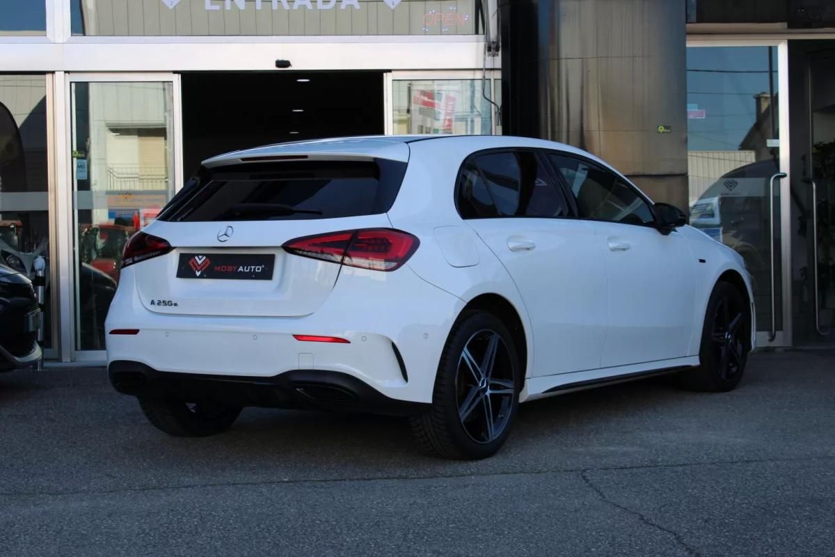 mercedes-benz-classe-a-2020-hibrido-1332cc