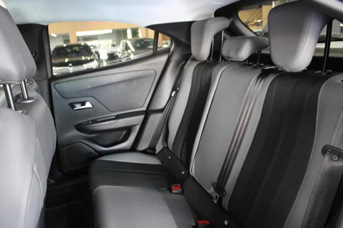 opel-mokka-2023-gasolina-1199cc