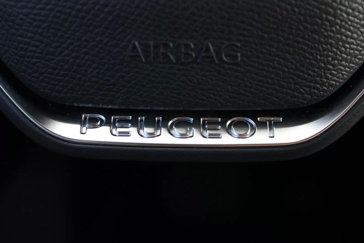 peugeot-508-sw-2022-diesel-1499cc