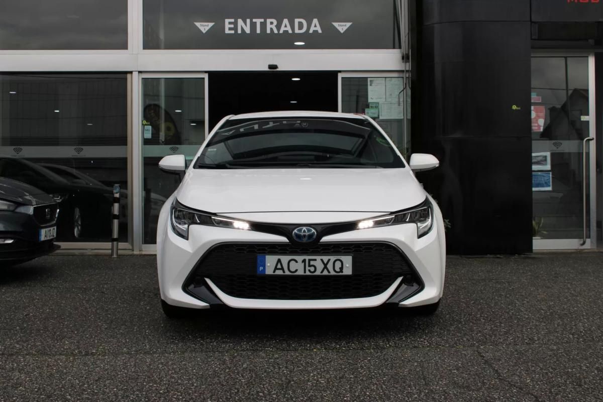 toyota-corolla-2020-hibrido-a-gasolina-1798cc