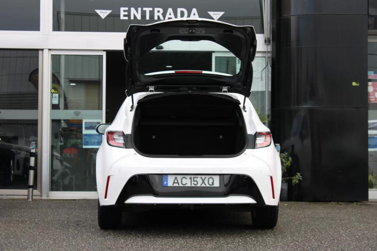 toyota-corolla-2020-hibrido-a-gasolina-1798cc