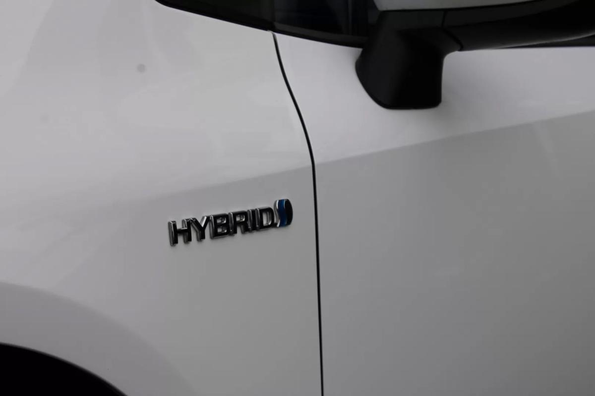 toyota-corolla-2020-hibrido-a-gasolina-1798cc