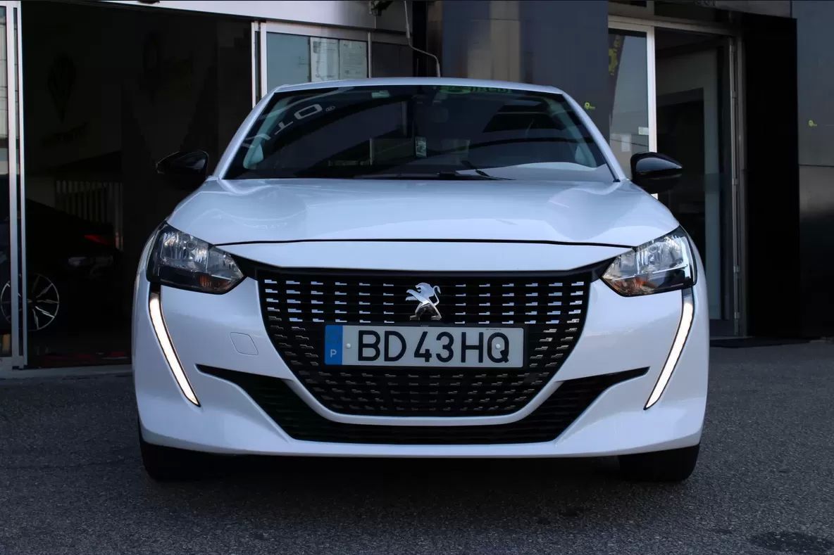 peugeot-208-2022-gasolina-1199cc