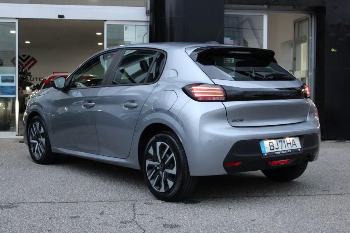 peugeot-208-2024-gasolina-1199cc