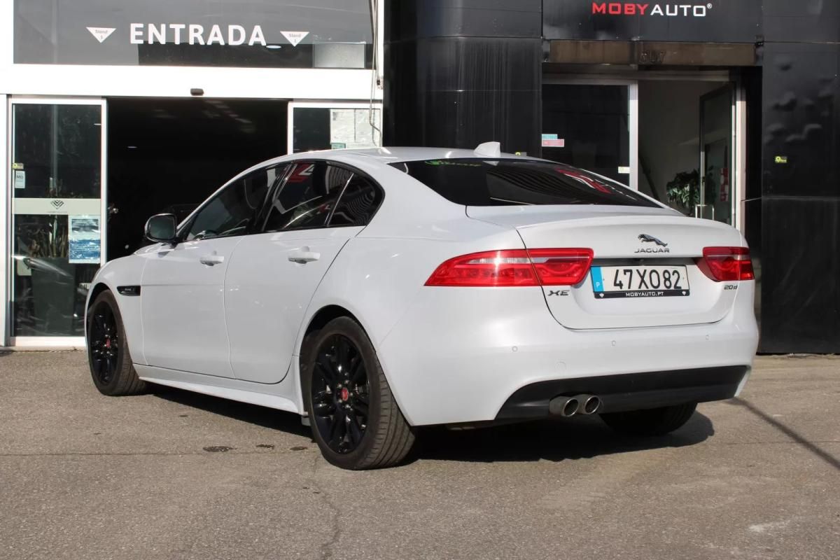 jaguar-xe-2018-diesel-1999cc