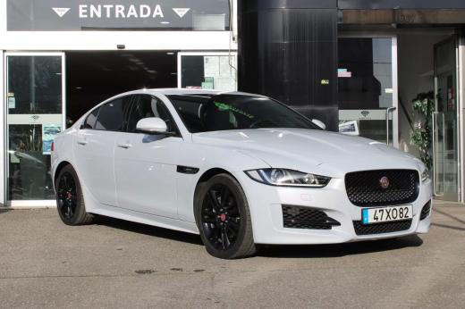 jaguar-xe-2018-diesel-1999cc