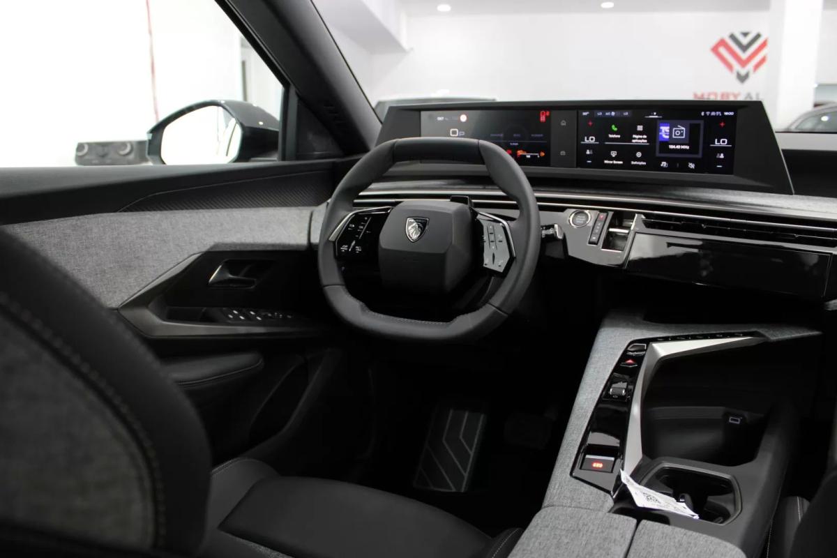 peugeot-5008-2026-hibrido-a-gasolina-1199cc