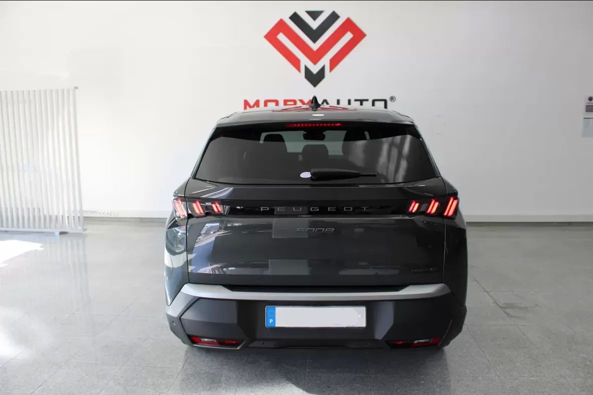 peugeot-5008-2026-hibrido-a-gasolina-1199cc