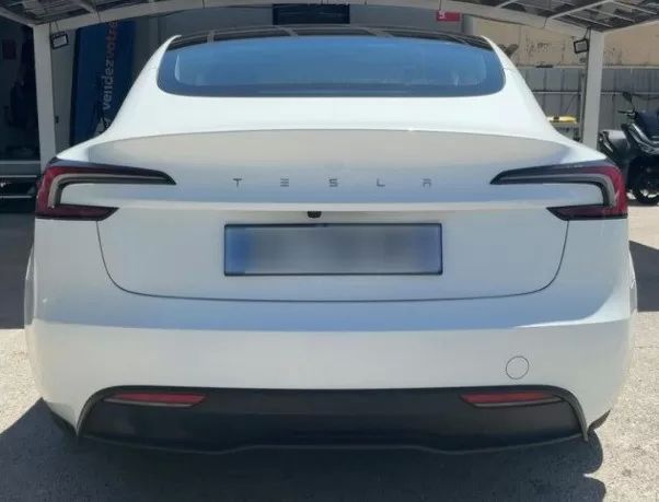 tesla-model-3-2023-eletrico-200cc