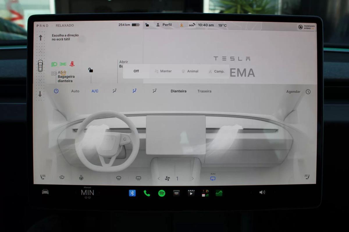 tesla-model-3-2023-eletrico-200cc