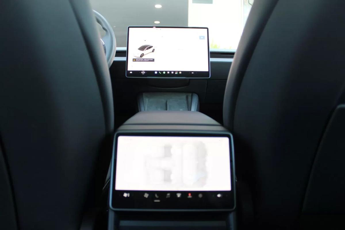 tesla-model-3-2023-eletrico-200cc