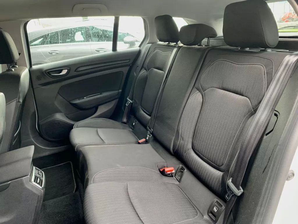 renault-megane-sport-tourer-2019-diesel-1461cc