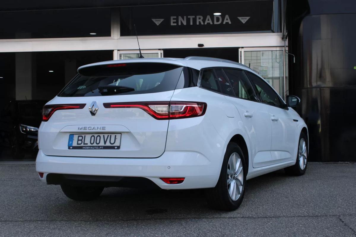 renault-megane-sport-tourer-2019-diesel-1461cc