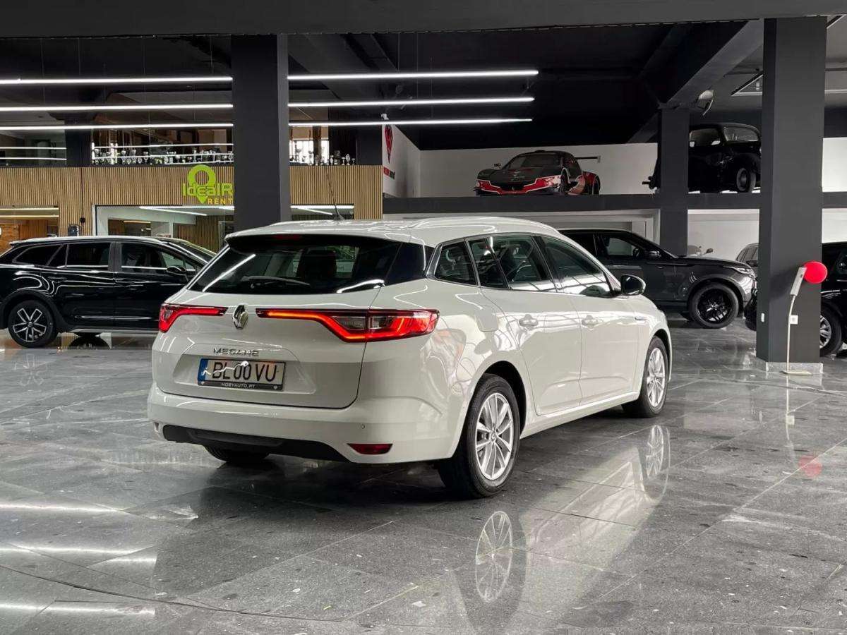 renault-megane-sport-tourer-2019-diesel-1461cc