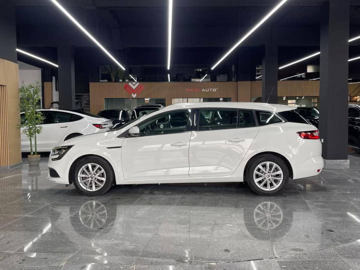 renault-megane-sport-tourer-2019-diesel-1461cc