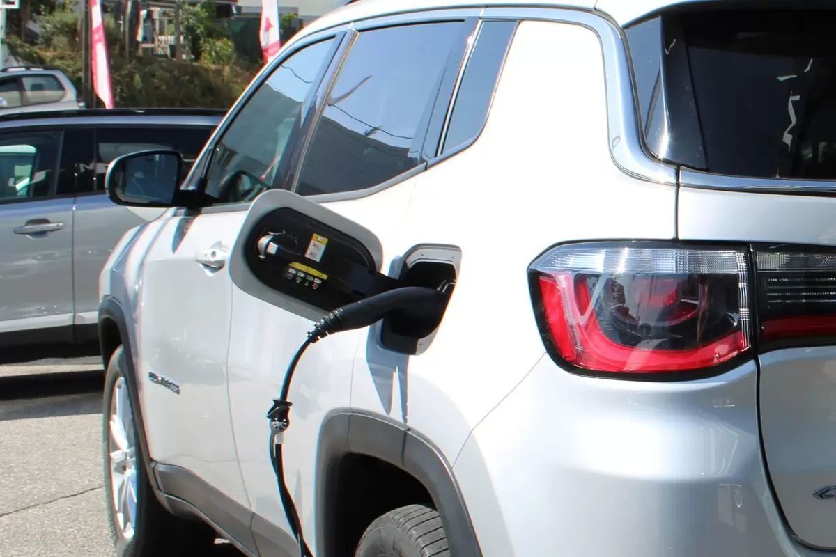 jeep-compass-2020-hibrido-1332cc